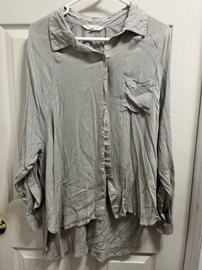 Light Gray Oversized Button-Up Shirt